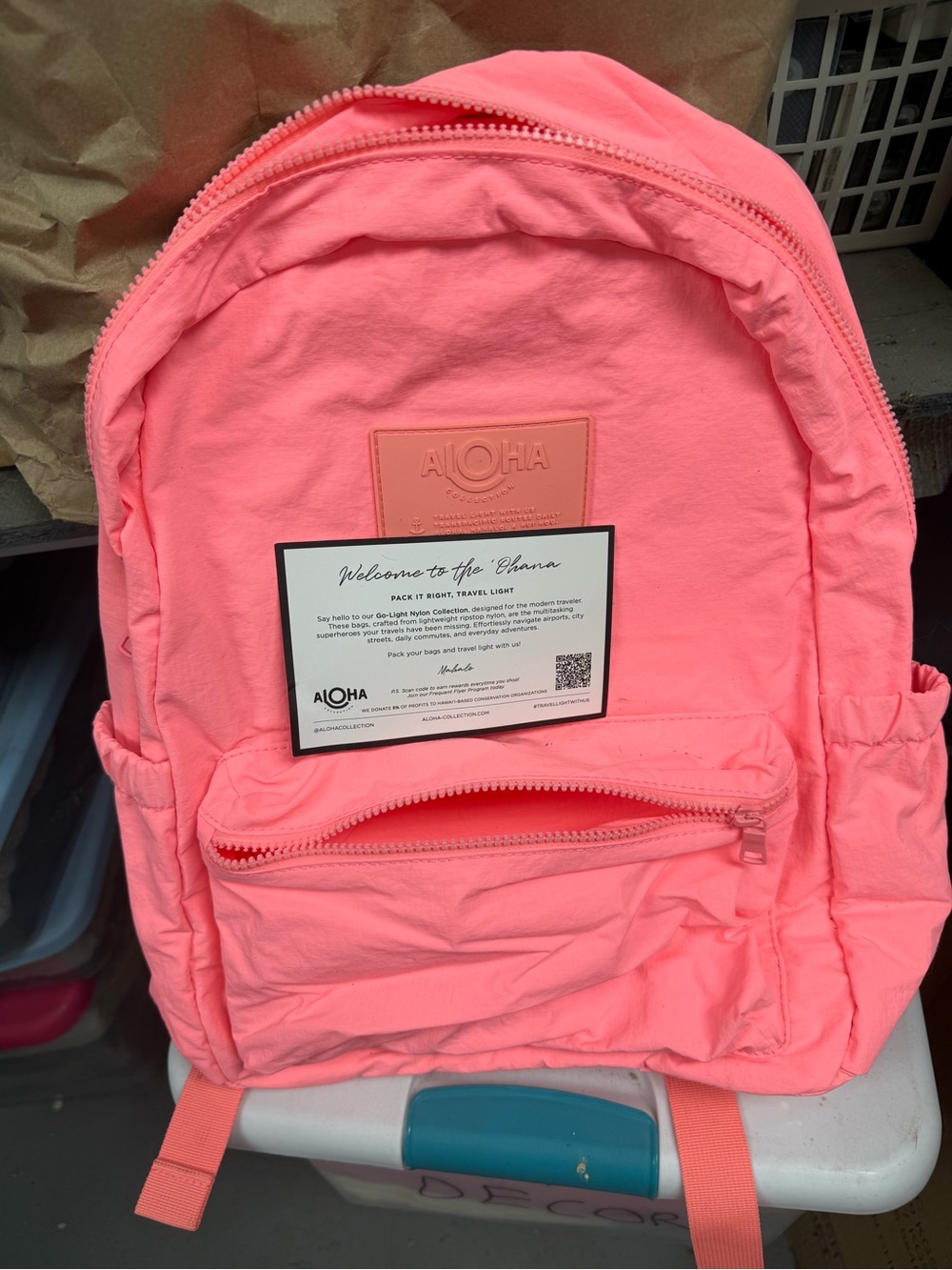 ALOHAS Pink Coral Lightweight Everyday Backpack